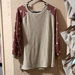 Women's Beige and Brown Star Sleeve Top